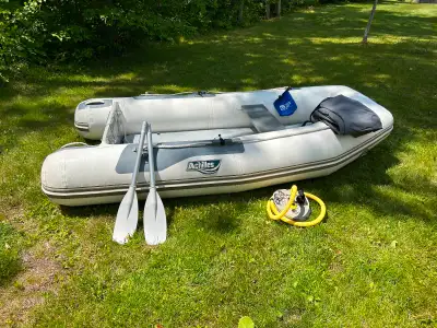 Achilles LSI-260 inflatable with 3.5hp Tohatsu 4 stroke outboard motor just recently serviced July 2...