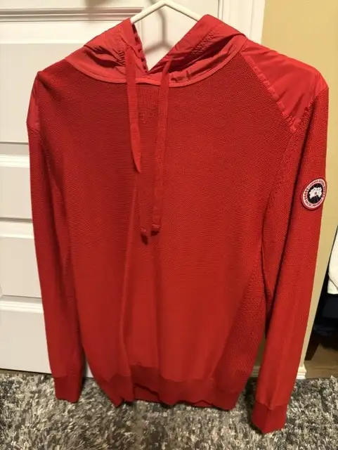 Canada Goose Sweaters in Men's in Mississauga / Peel Region - Image 4
