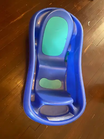 The first years newborn, infant to toddler bath, View more