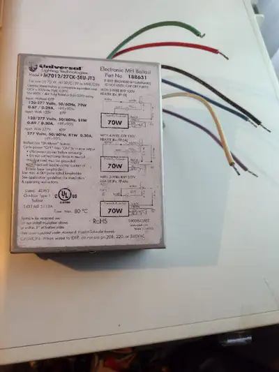 Ballast électronique Universal M7012/27CK-5EU-JT3 70W 120,277V, View more