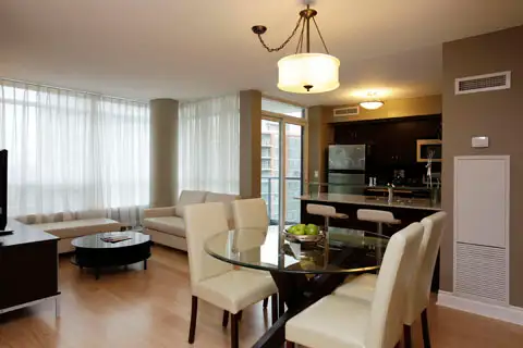Executive Corner Suite |~1000 Sq Ft | 2 Bed   2 Bath | 15 Flr.__