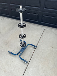 Tire stand. 2 unit’s available 