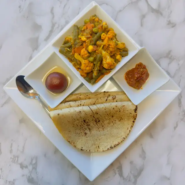 Delish Meals - Tiffin Service - Toronto63234602288387121