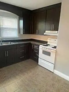 2 Bedroom Apartment (Victoria Hills Area) in Long Term Rentals in Kitchener / Waterloo - Image 12