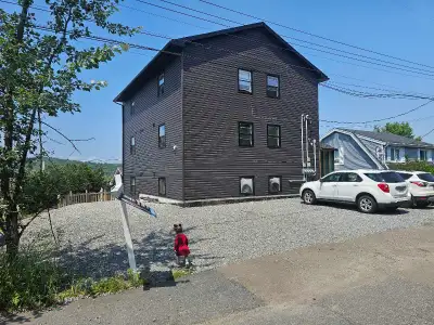 Welcome to 30st Catherine Street Location in saint john east, this property is conveniently close to...