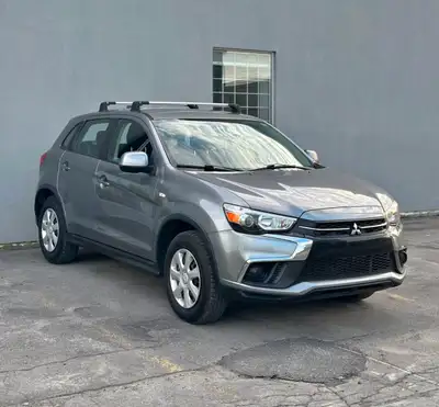 Mitsubishi RVR 2018 2WD Apple CarPlay/Android Auto /Heated Seats/ Rear View Camera Nothing to repair...
