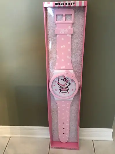 Hello Kitty wall clock, View more