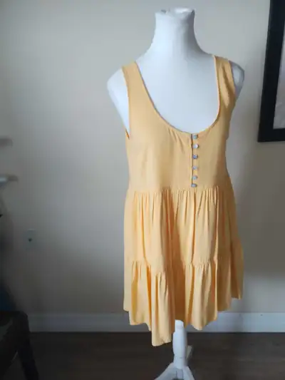 woman's short sleeve blouse, View more