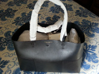 BRAND NEW Tory Burch Women's handbag (Block-T Tote ) for sale.