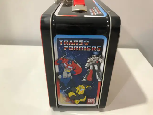 Transformers/G.I. Joe Collector's Edition Tin Lunch Box set $25 in Toys & Games in Kitchener / Waterloo - Image 5