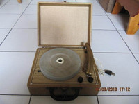 Classic Brand&Millen  Limited Electronic Phonograph Cir 1950-60s