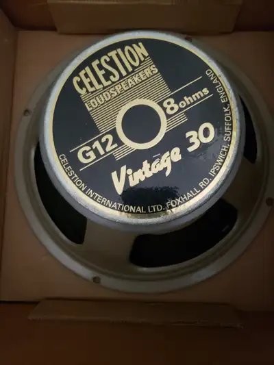 Wondering if anyone has one of these they would like to part ways with. Would also consider 8 ohm Ce...