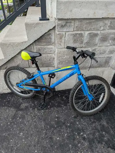 2 Kids bikes for sale (Good condition), View more
