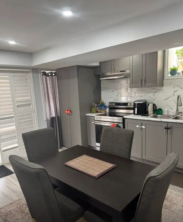 Pickering -Taunton/Peter Matthews in Long Term Rentals in Oshawa / Durham Region - Image 3