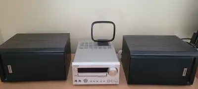 Mini système de son Onkyo CR-315 avec télécommande, View more