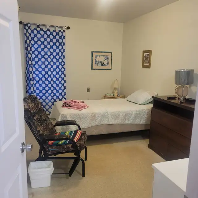 Chambres in Room Rentals & Roommates in Rimouski / Bas-St-Laurent - Image 5