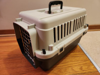 Cat & Small Dog Carrier!!