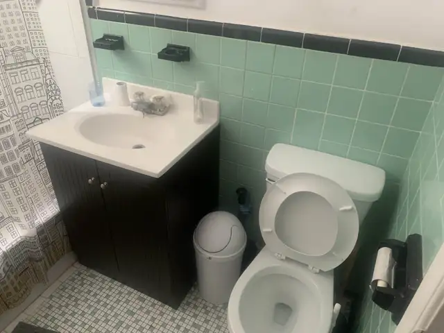 Room for rent in Room Rentals & Roommates in City of Montréal - Image 3