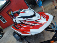 Yamaha waveruner 2018