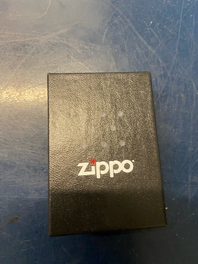 Zippo Lighter in Other in Markham / York Region - Image 4