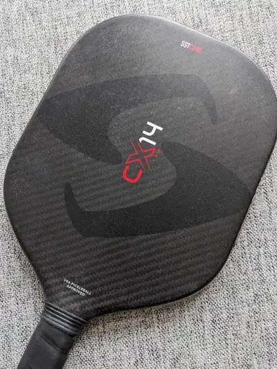 Lightly used carbon Gearbox widebody paddle - played with for one season, in great condition.