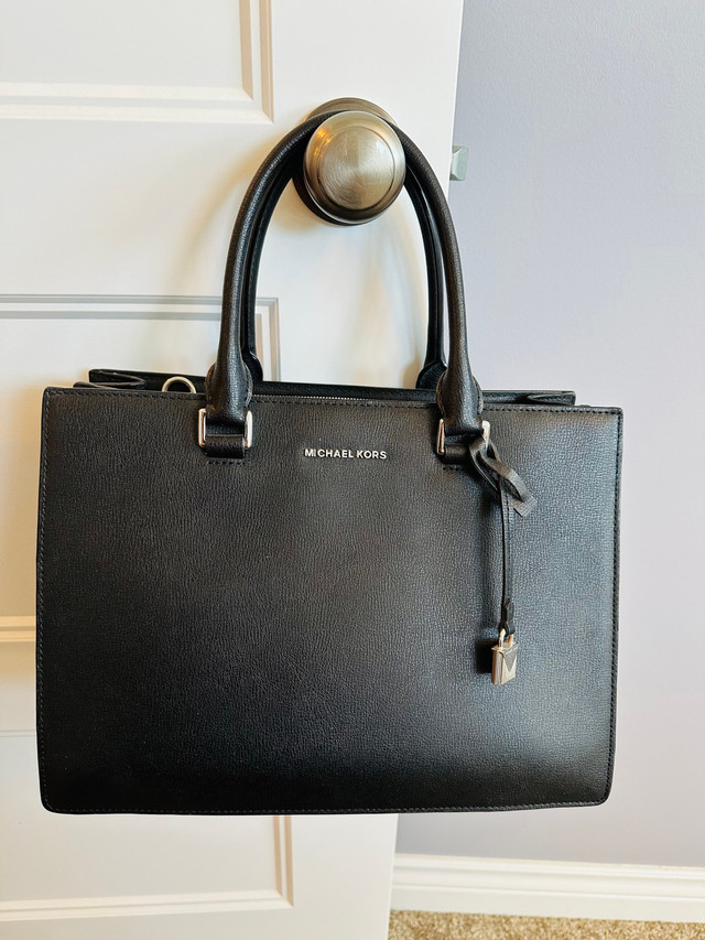 Michael Kors accordion satchel in Women's - Bags & Wallets in Medicine Hat