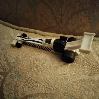 5" Long Zebra Design Great Condition