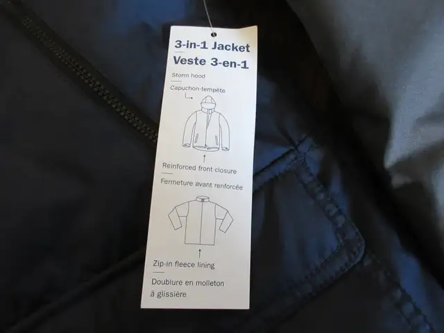 Old Navy Size Youth Large (10/12) "3 in 1" Jacket in Kids & Youth in Edmonton - Image 3