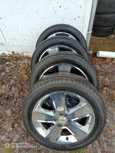 Car is gone selling the summer tires and rims. 235/50R18 that was on a Chevy equinox. Selling all to...