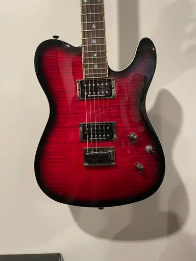 Fender SE Custom Telecaster, View more