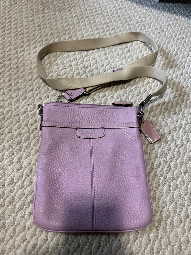 Coach Crossbody bag in Women's - Bags & Wallets in Strathcona County