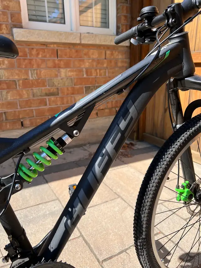 Huffy Dual Suspension Mountain Bike62863281023617122