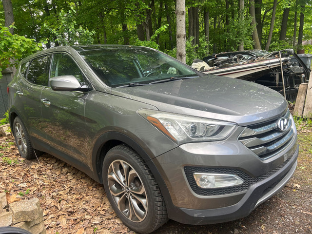2013 Hyundai Santa Fe Sport 2.0L AWD (ENGINE NOISE/KNOCKING) dans Autos et camions  à Ville de Montréal - Image 2
