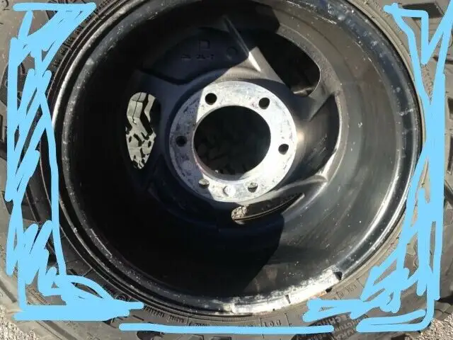 four studded 235 x 75 x r15 on 4  american eagle rims in Tires & Rims in Vernon - Image 10