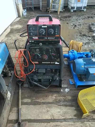Lincoln GXT 250 welder, with AC/DC welding output. Currently has a High frequency tig module attache...
