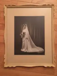 Vintage 40s 50s Old Framed Photo Brunette Woman in Wedding Dress