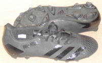 Adidas Predator soccer shoes, new, M11, NEW