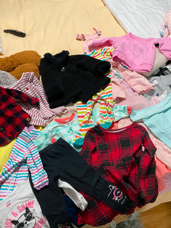 baby girl cloths toddler size 2T 54 pieces dans Vêtements - 2T  à Laval/Rive Nord