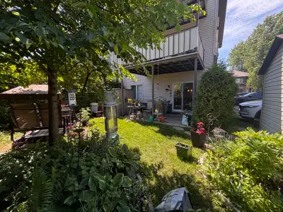 Condo au sol À louer St-Jérôme SANS AUCUNE marche. Spacieux 4 ½, Rez-de chausser 1100pc 2 chambres à...