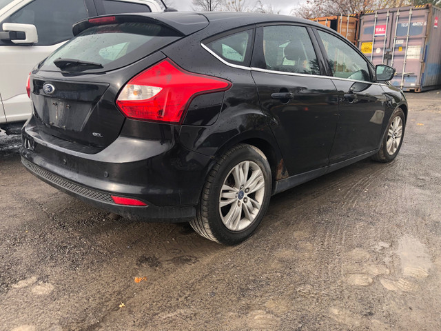 2012 Ford Focus SEL full part out  in Cars & Trucks in Ottawa