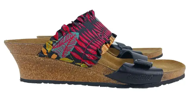 Papillio by Birkenstock Women's Wedge Heel Sandals Size 10 in Women's - Shoes in City of Toronto - Image 3