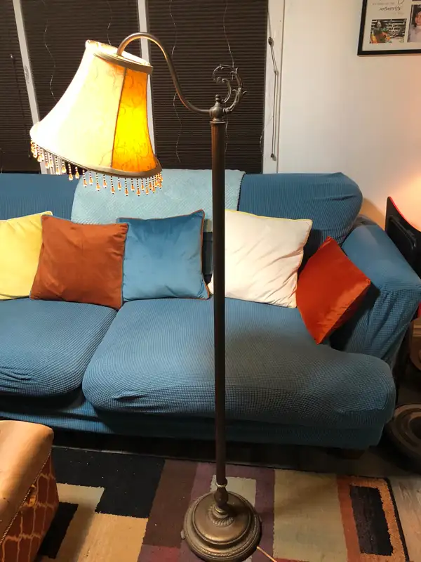 Bridge Floor lamp, luminaire floor lamp & table lamp in Indoor Lighting & Fans in Ottawa - Image 2