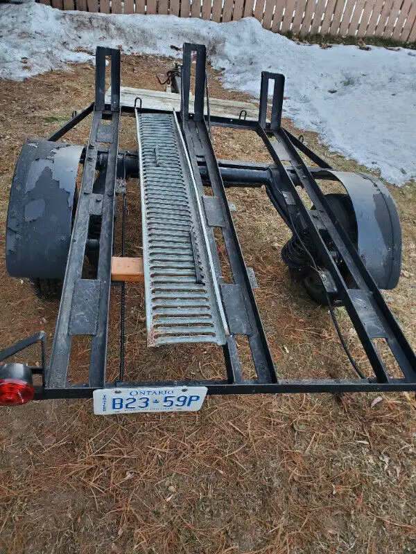 3 Rail Dirtbike Motorcycle Trailer Or 2 Sport Bikes Trailer Ramp in Other in Windsor Region - Image 2