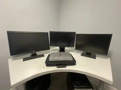 3 monitors and a desk for sale amazing monitors 