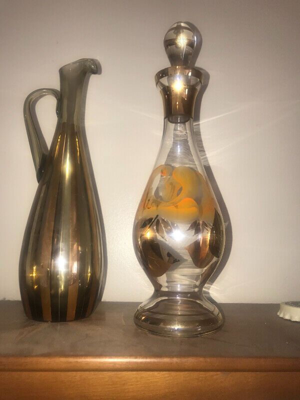 Hand painted glass wine bottle with lid!beautiful item!Asking$75 in Kitchen & Dining Wares in Kitchener / Waterloo - Image 3