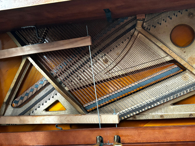 Piano dappartement dans Pianos et claviers  à Sherbrooke - Image 3