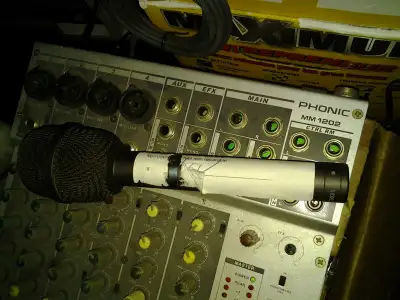 Audio-Technica Lo-Z Condenser Microphone hundreds of mics studio recording equipment SALE VENTE 8515...
