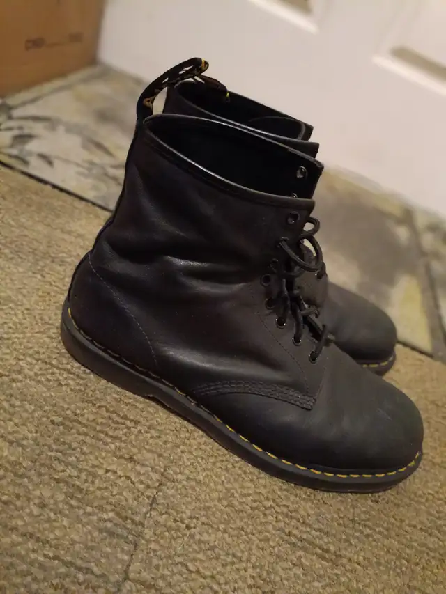Dr. Martens 1460 8-eye Boots Sz. 12 in Men's Shoes in City of Toronto - Image 4