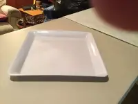 Serving plates