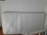 Twin mattress (6-inch thick)